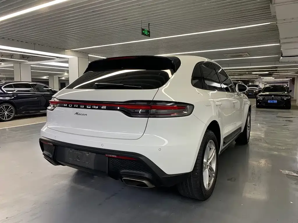 Porsche Macan — фото 5