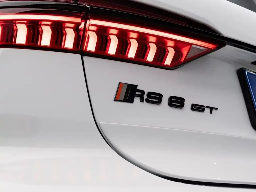 Audi RS 6 — фото 2