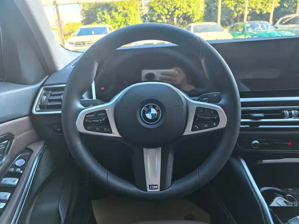 BMW i3 — фото 5