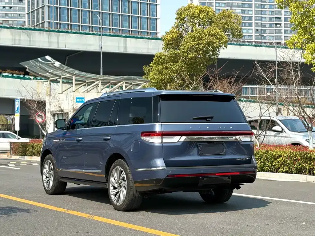 Lincoln Navigator — фото 4