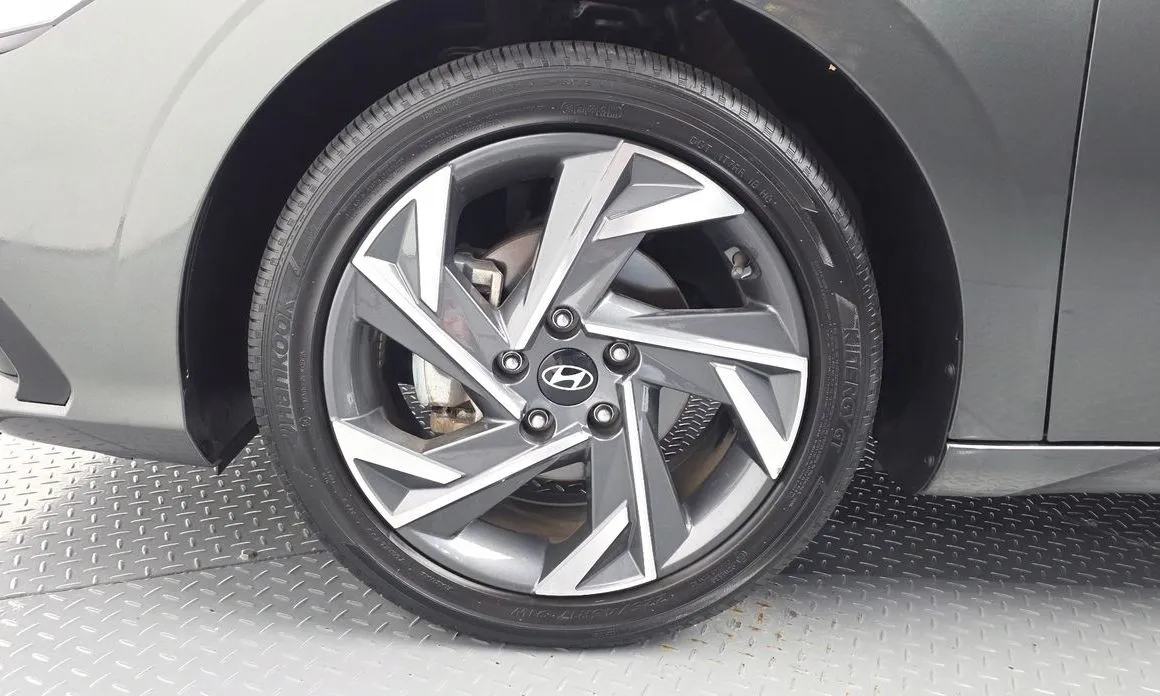 Hyundai AVANTE — фото 7