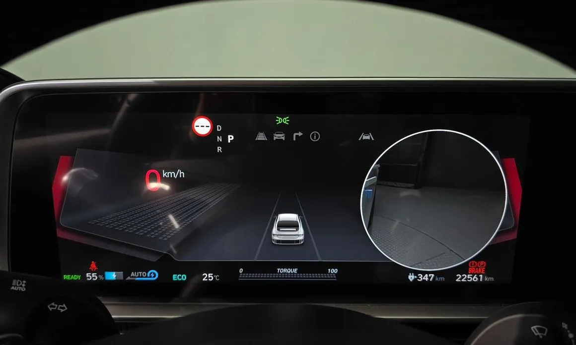 Hyundai Ioniq6 — фото 2