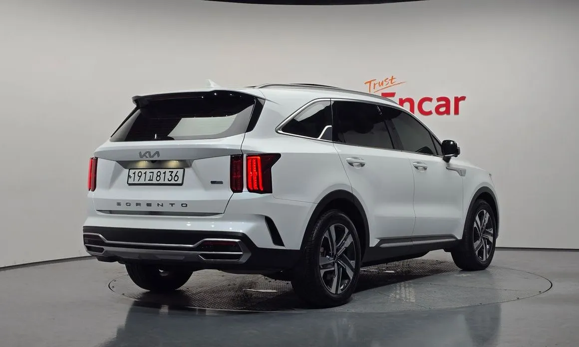 Kia Sorento — фото 3