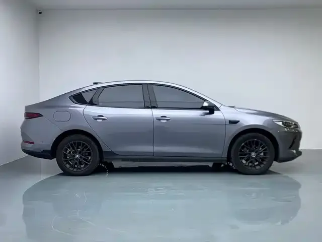 BYD Qin PLUS — фото 6