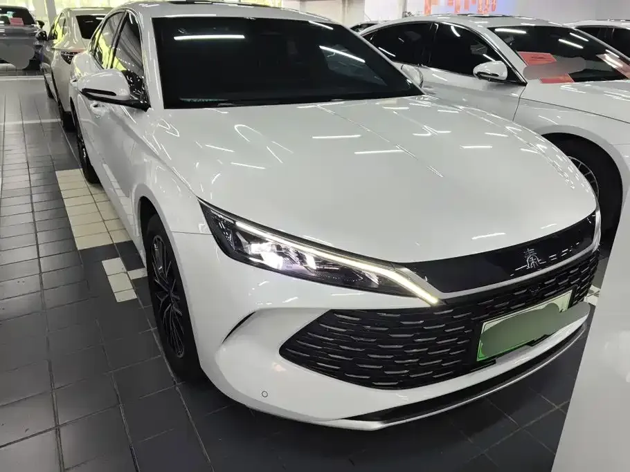 BYD Qin L — фото 8