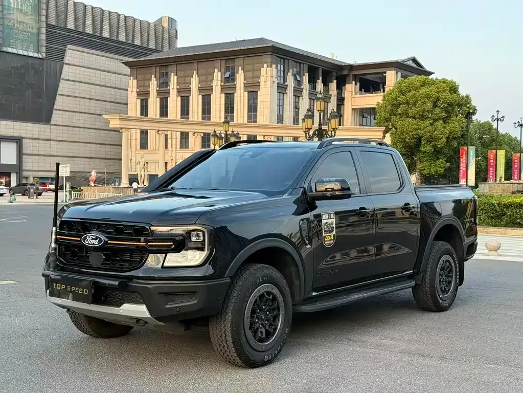 Ford Ranger — фото 1