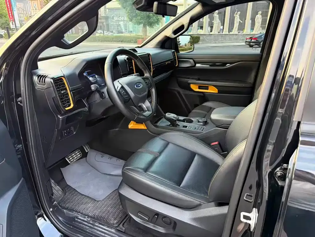 Ford Ranger — фото 10