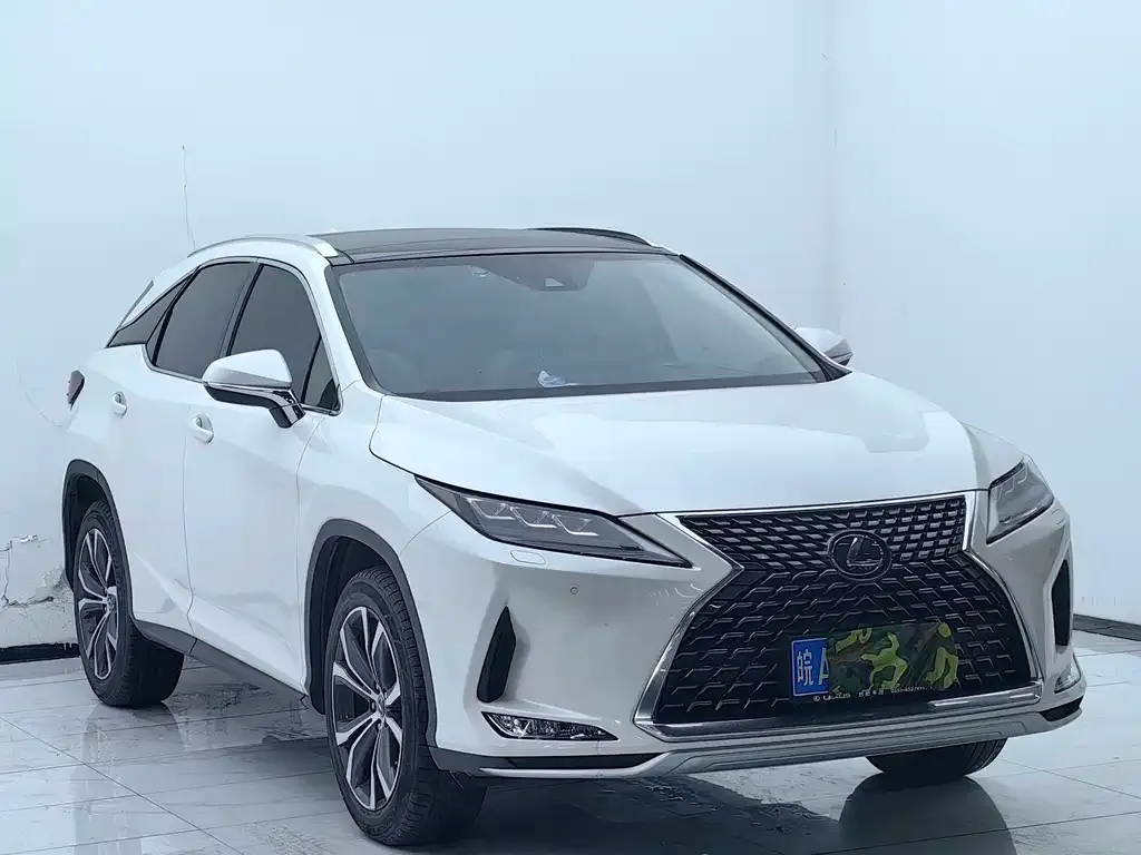 Lexus RX — фото 7