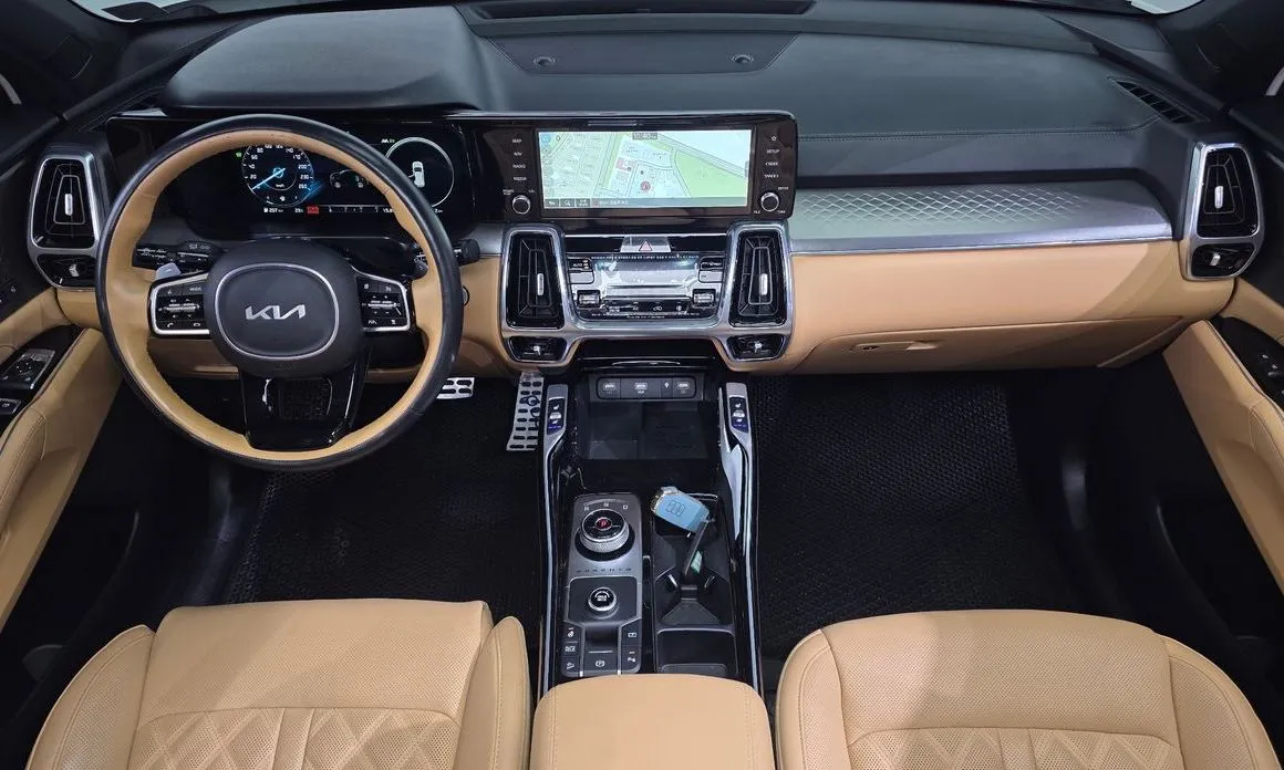 Kia Sorento — фото 8