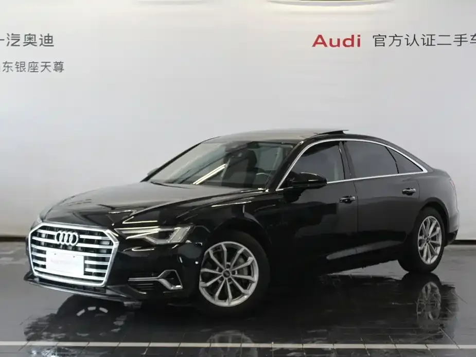 Audi A6L — фото 1