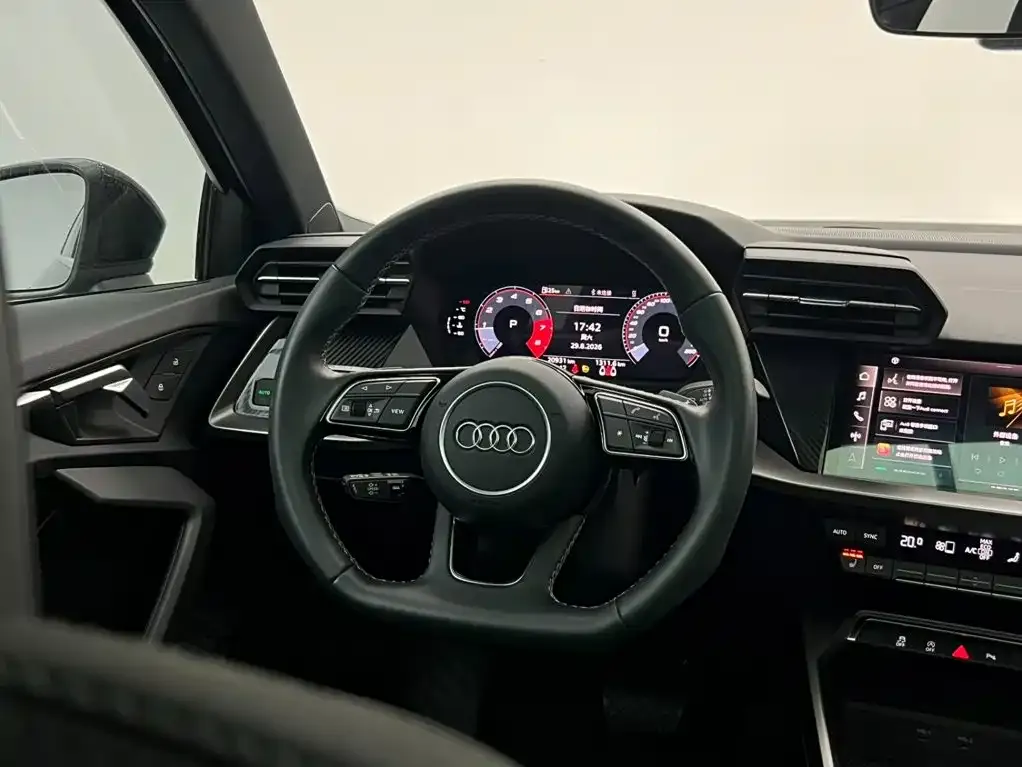 Audi A3 — фото 10