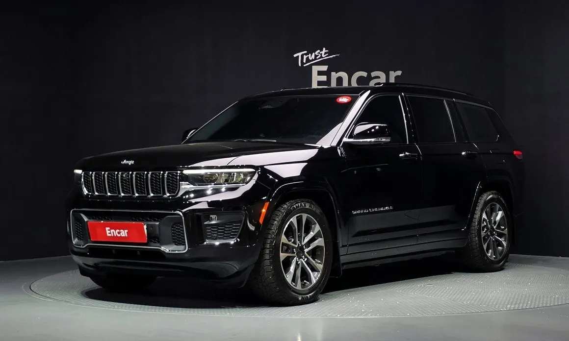 Jeep Cherokee — фото 1