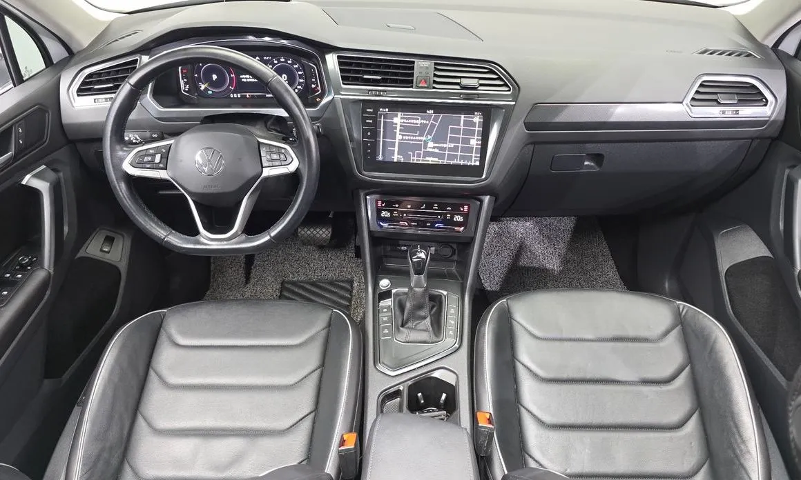 Volkswagen Tiguan — фото 8