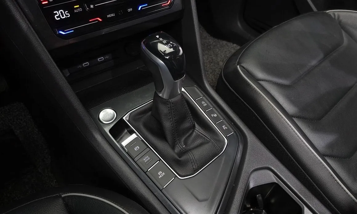 Volkswagen Tiguan — фото 3