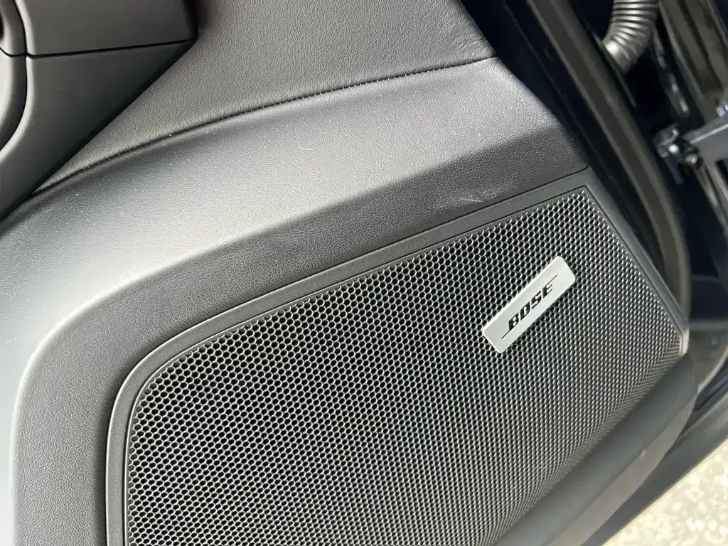 Porsche Cayenne — фото 10