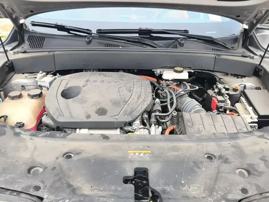 Geely Galaxy L7 — фото 10