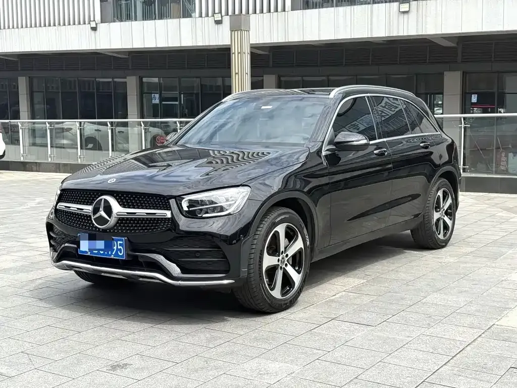 Mercedes-Benz GLC — фото 1