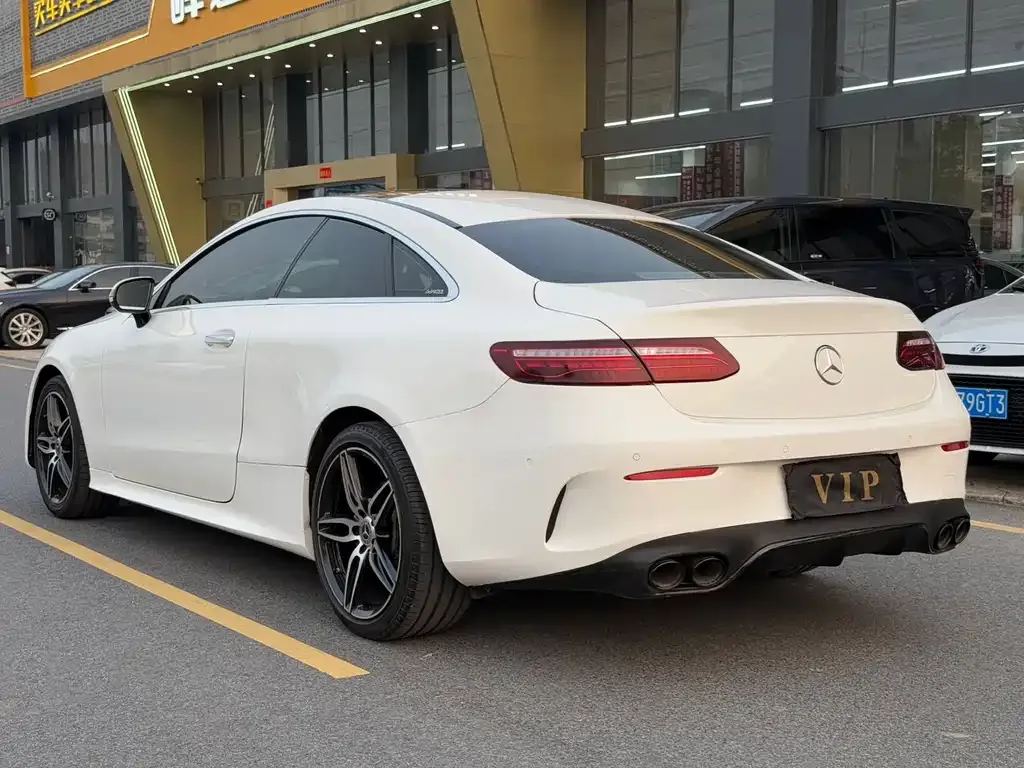 Mercedes-Benz E-Class (Import) — фото 6