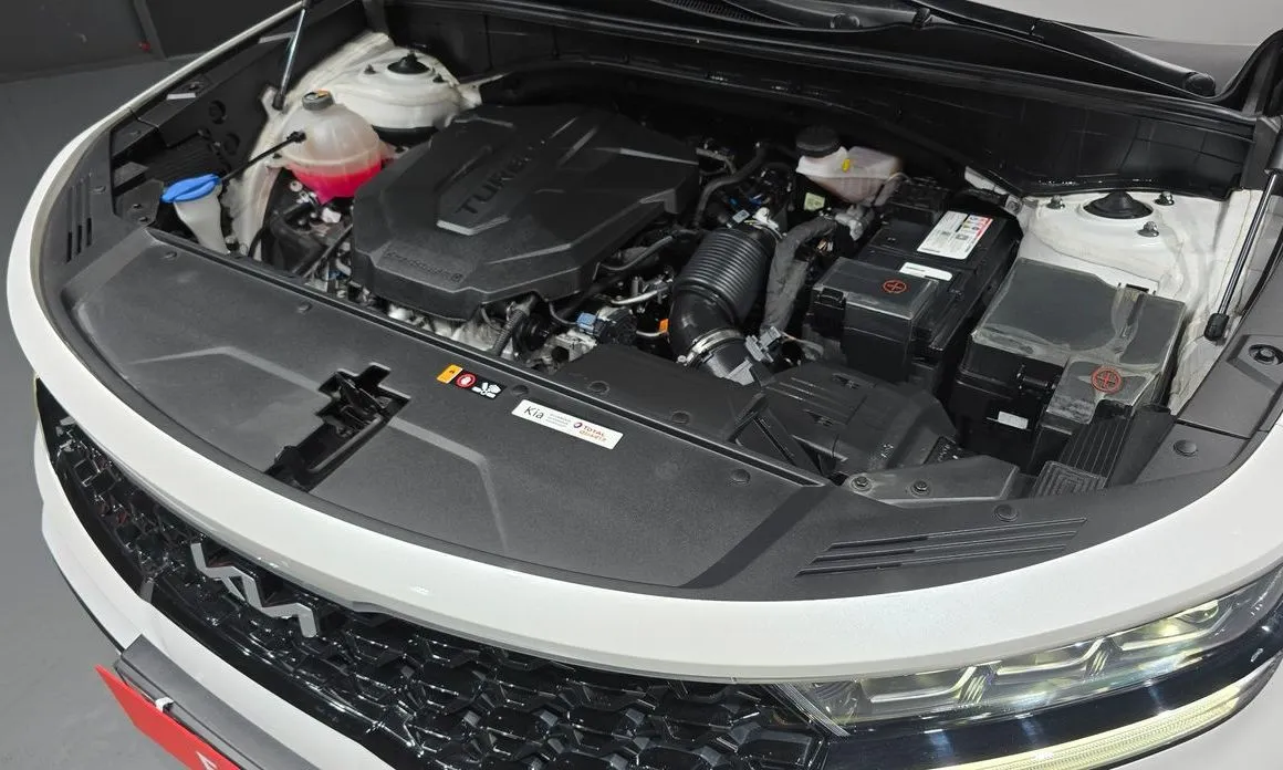 Kia Sorento — фото 6