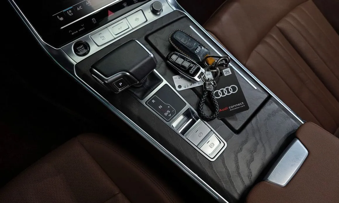 Audi A6 — фото 5