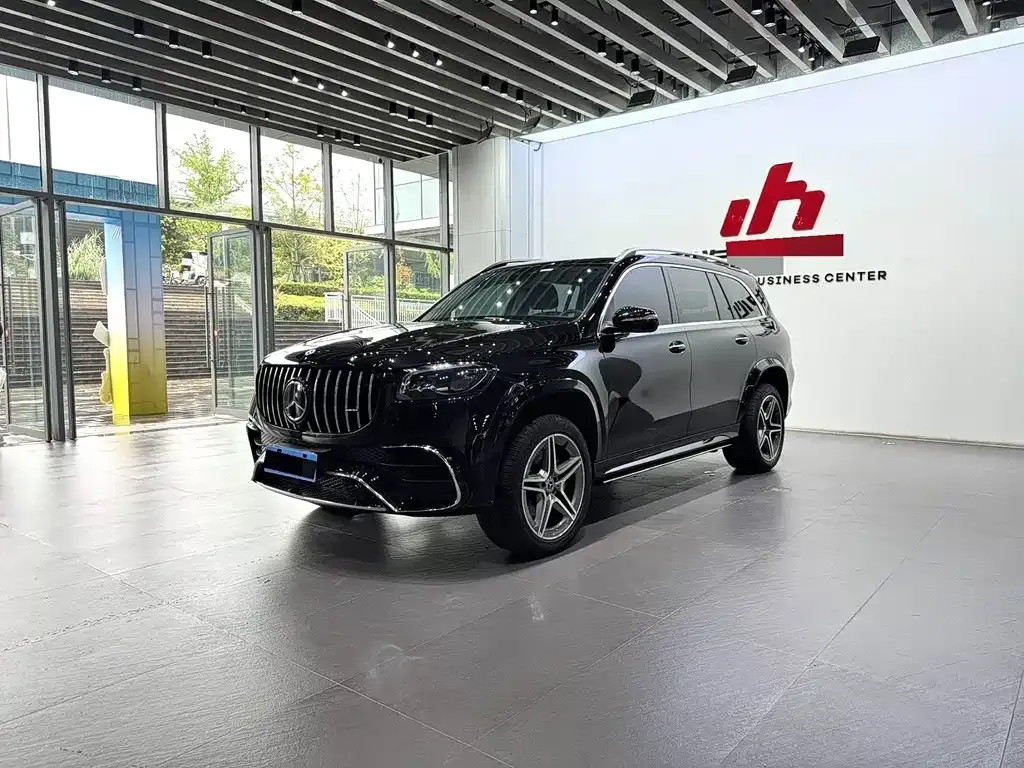 Mercedes-Benz GLS — фото 1