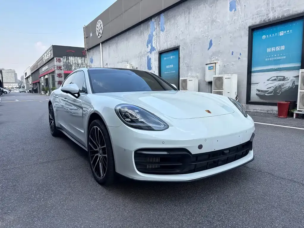 Porsche Panamera — фото 10