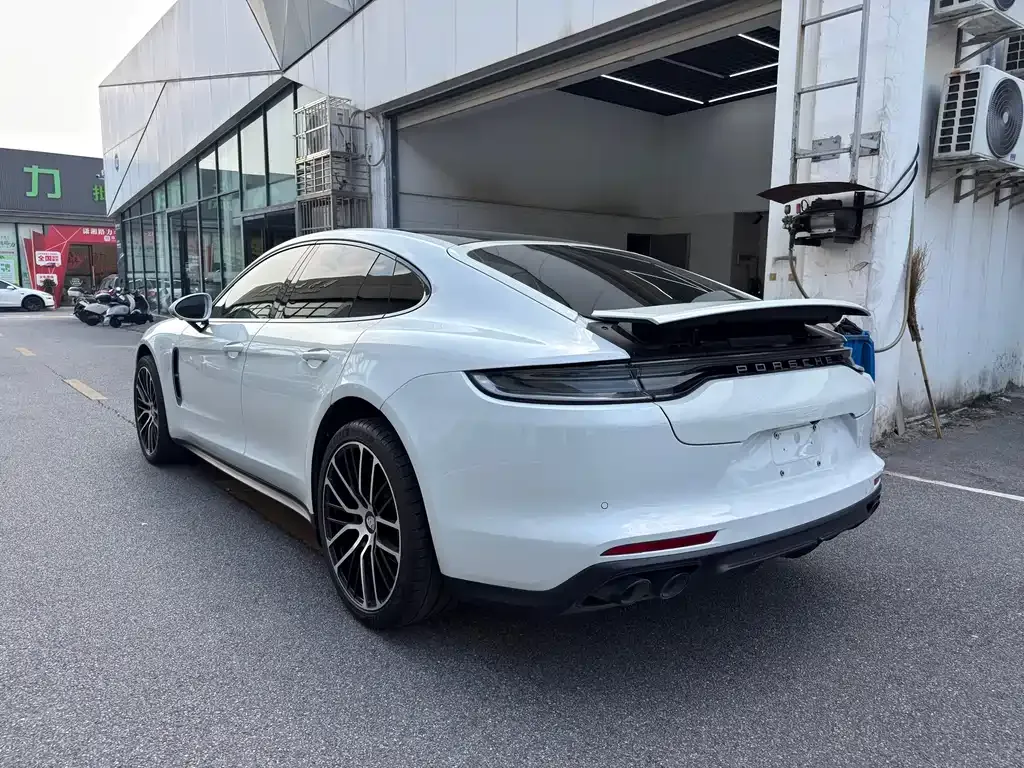 Porsche Panamera — фото 4