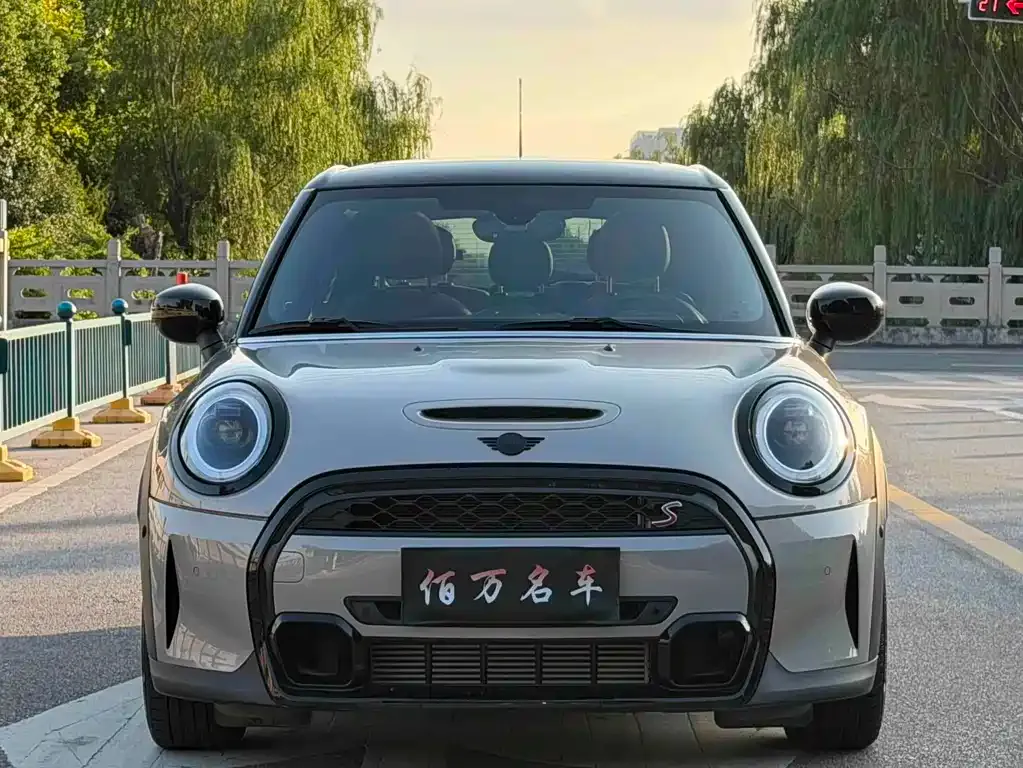 MINI Cooper (3-door) — фото 10