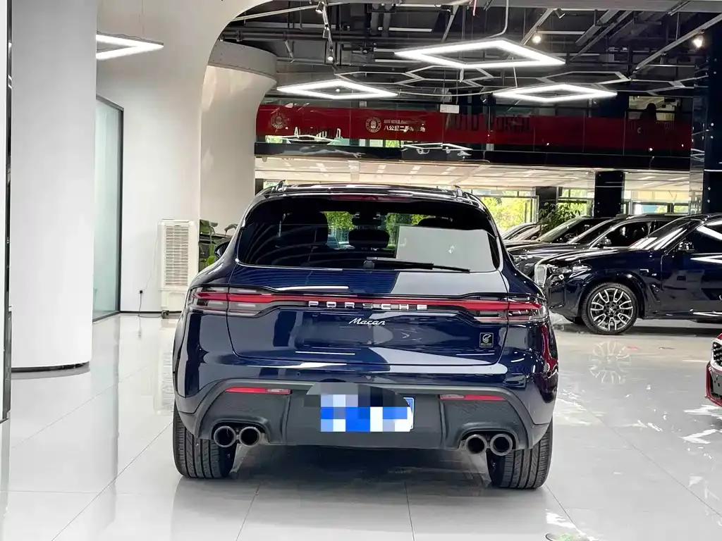 Porsche Macan — фото 10