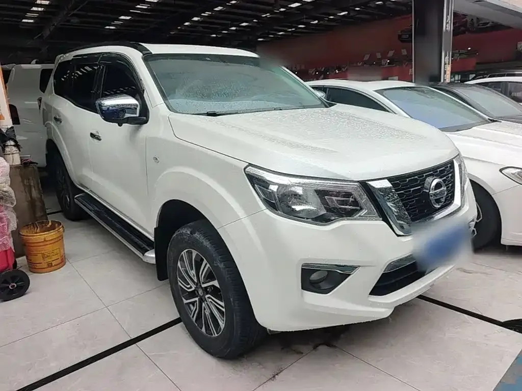Nissan Terra — фото 6