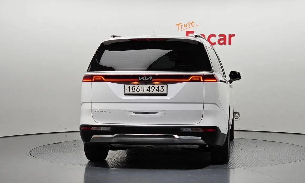 Kia Carnival — фото 2