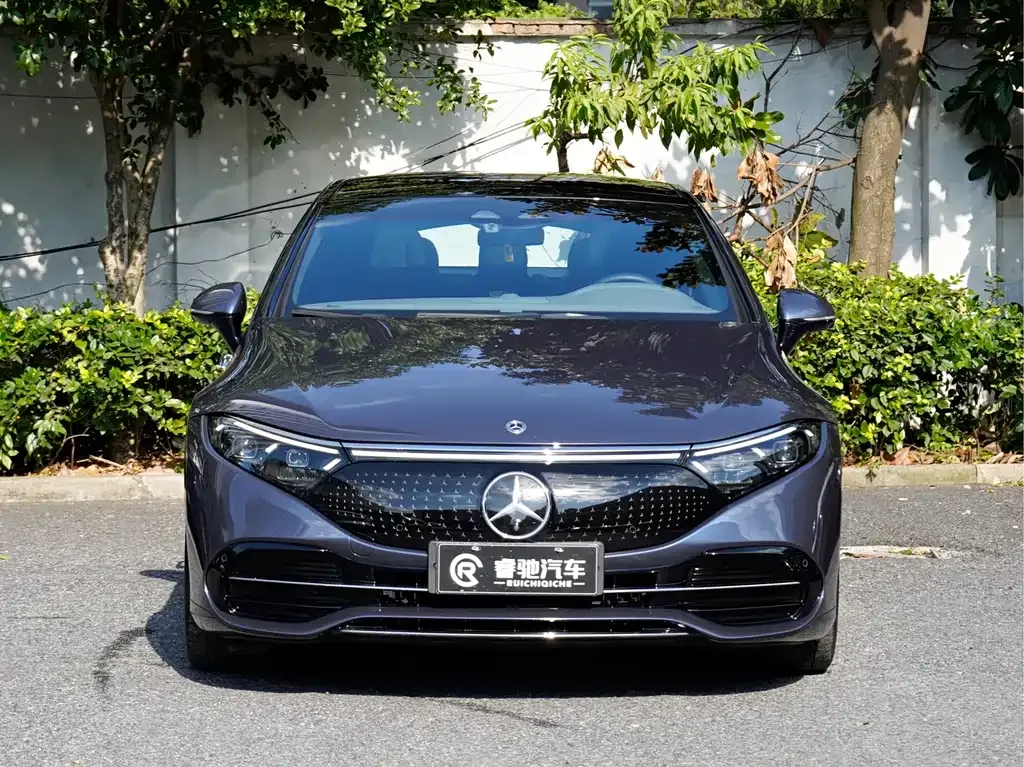 Mercedes-Benz EQS — фото 10