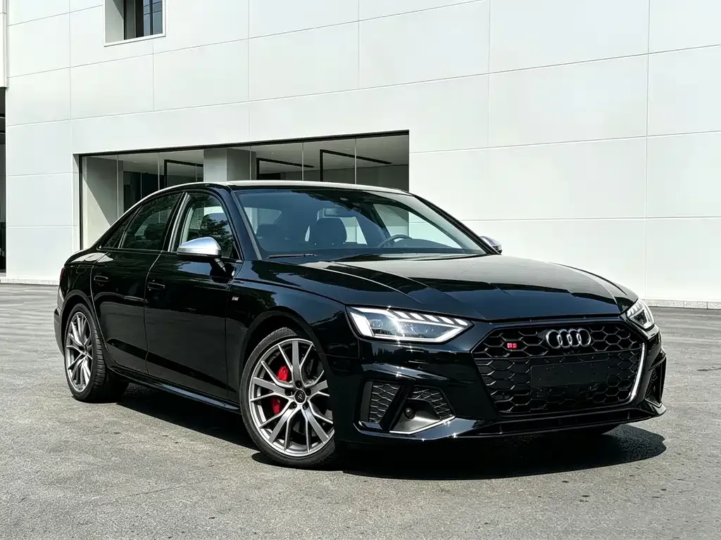 Audi S4 — фото 6