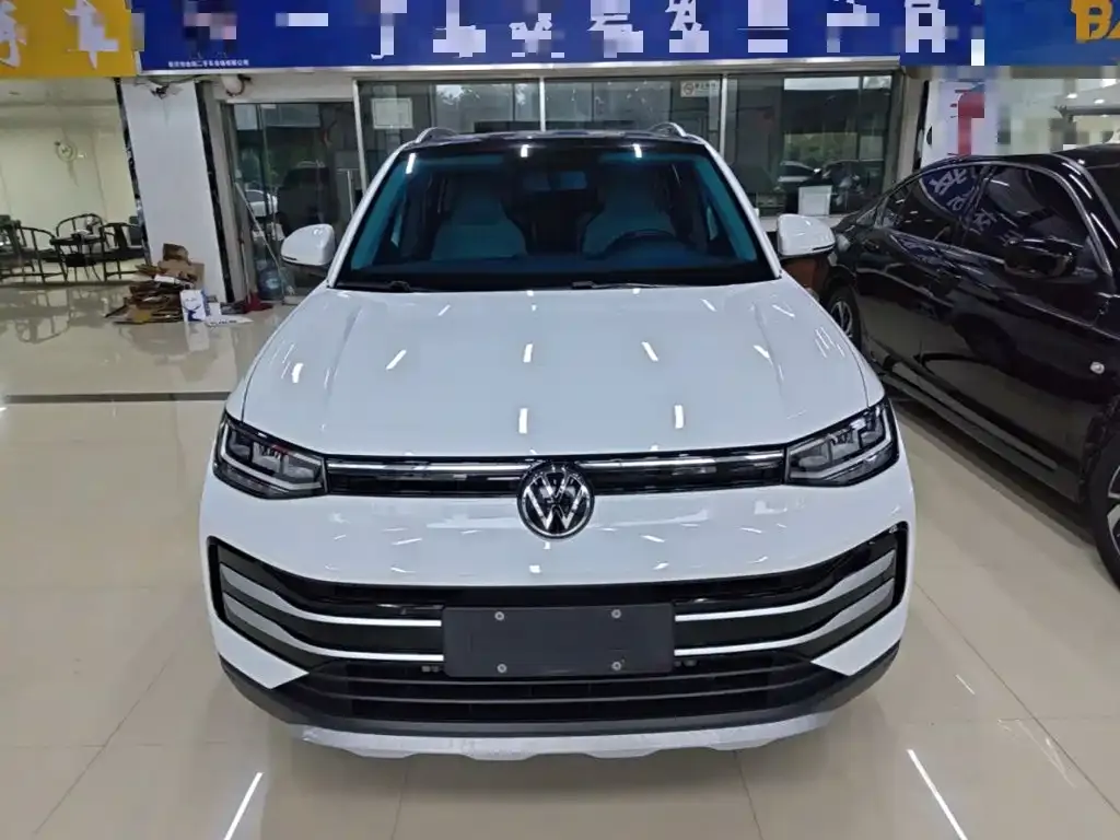 Volkswagen Tharu — фото 9