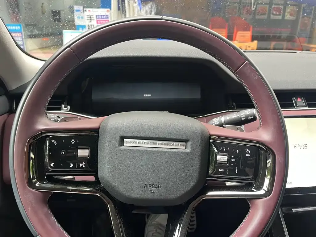 Land Rover Evoque — фото 2