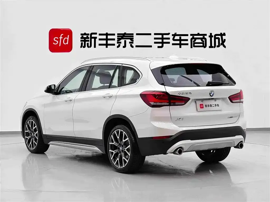 BMW X1 — фото 4