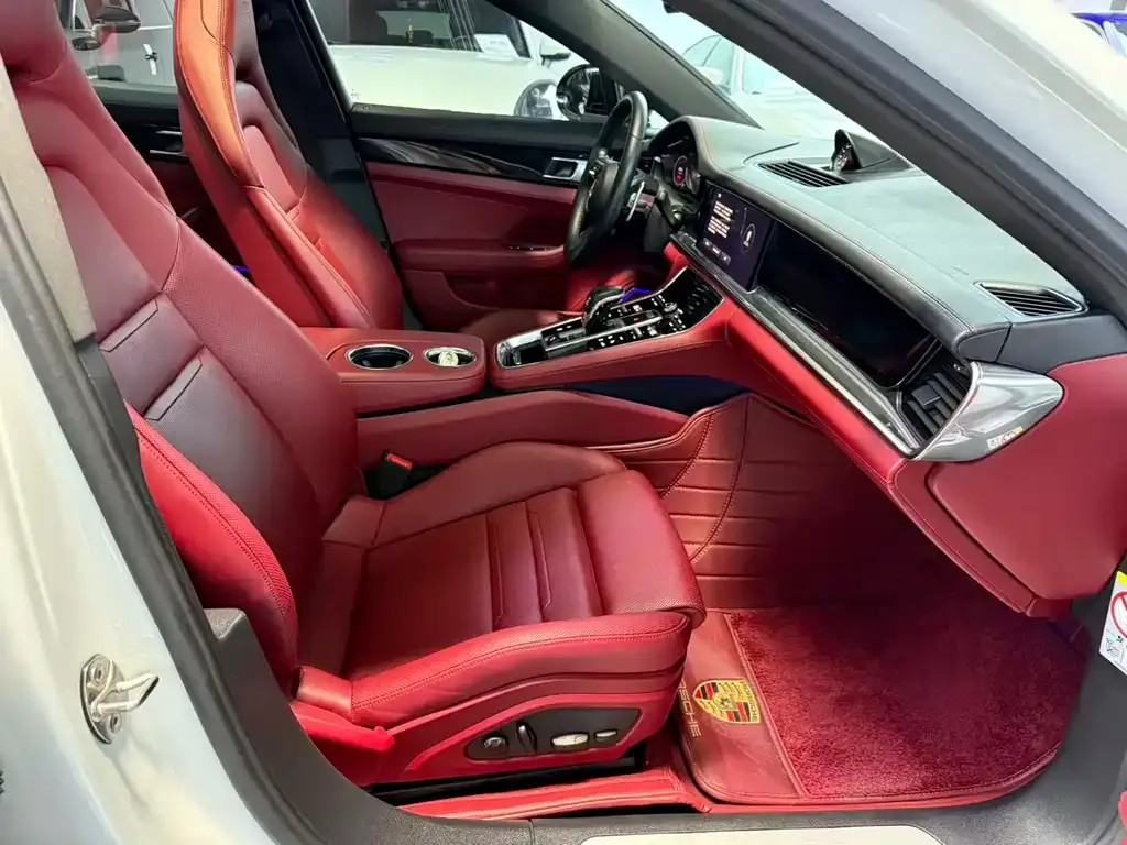 Porsche Panamera — фото 10