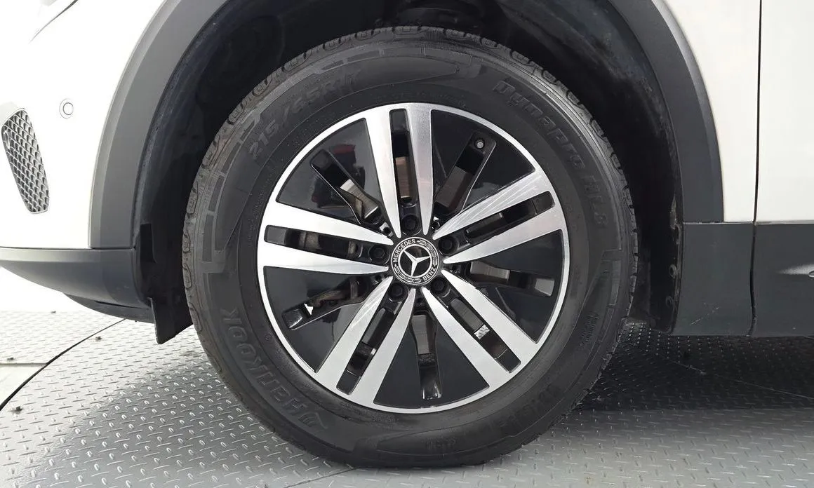 Mercedes-Benz GLB-Class — фото 8