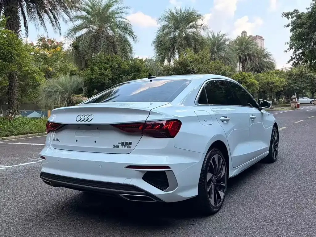 Audi A3 — фото 9