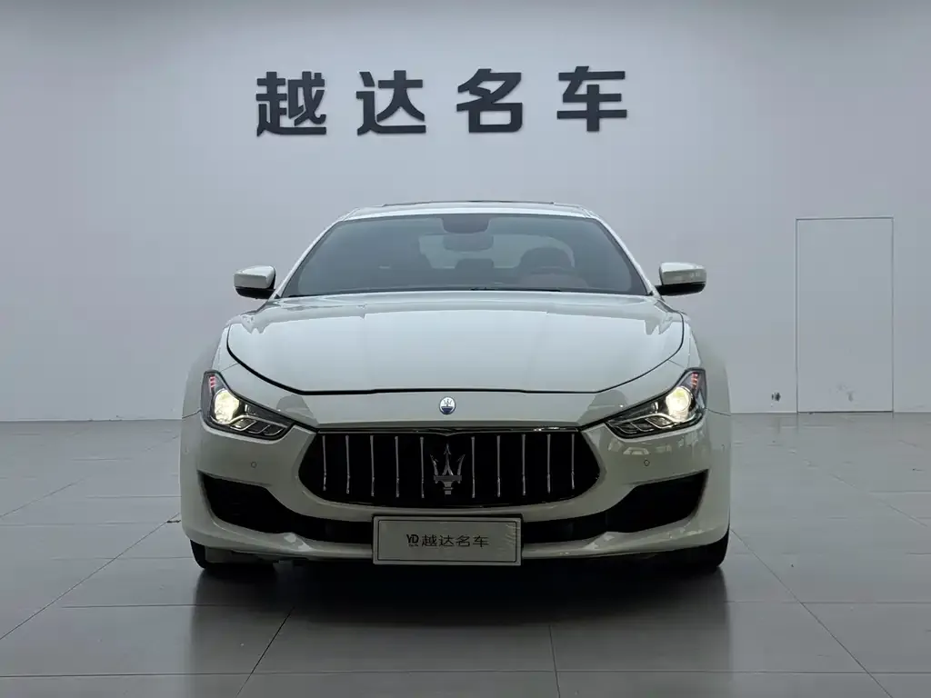 Maserati Ghibli — фото 4