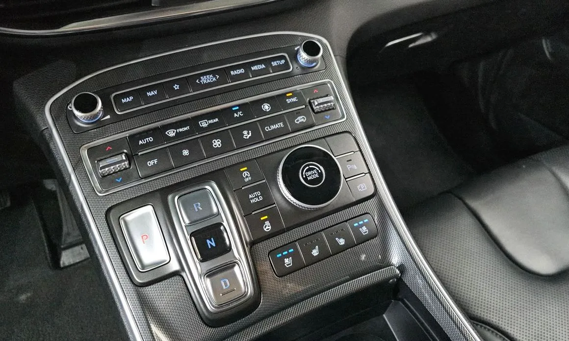 Hyundai Santafe — фото 10