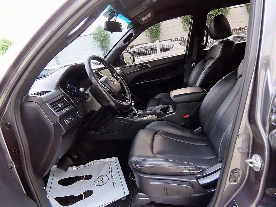 KG Mobility (Ssangyong) Rexton — фото 8