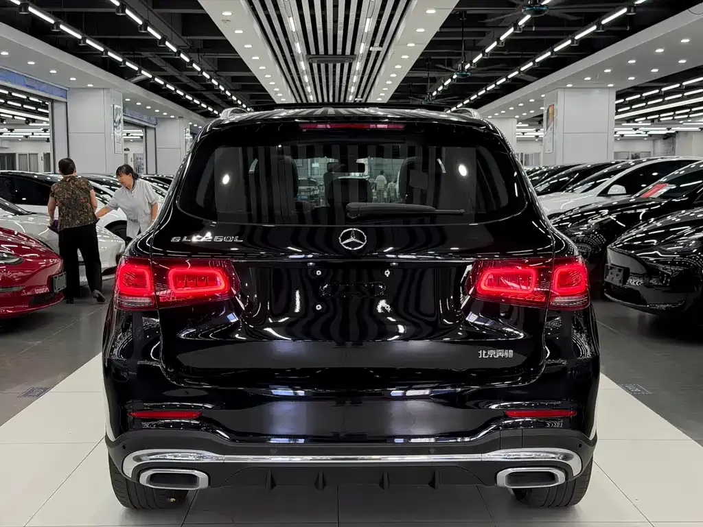 Mercedes-Benz GLC — фото 9