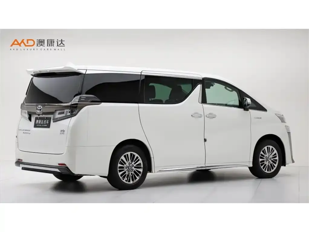 Toyota Vellfire — фото 10