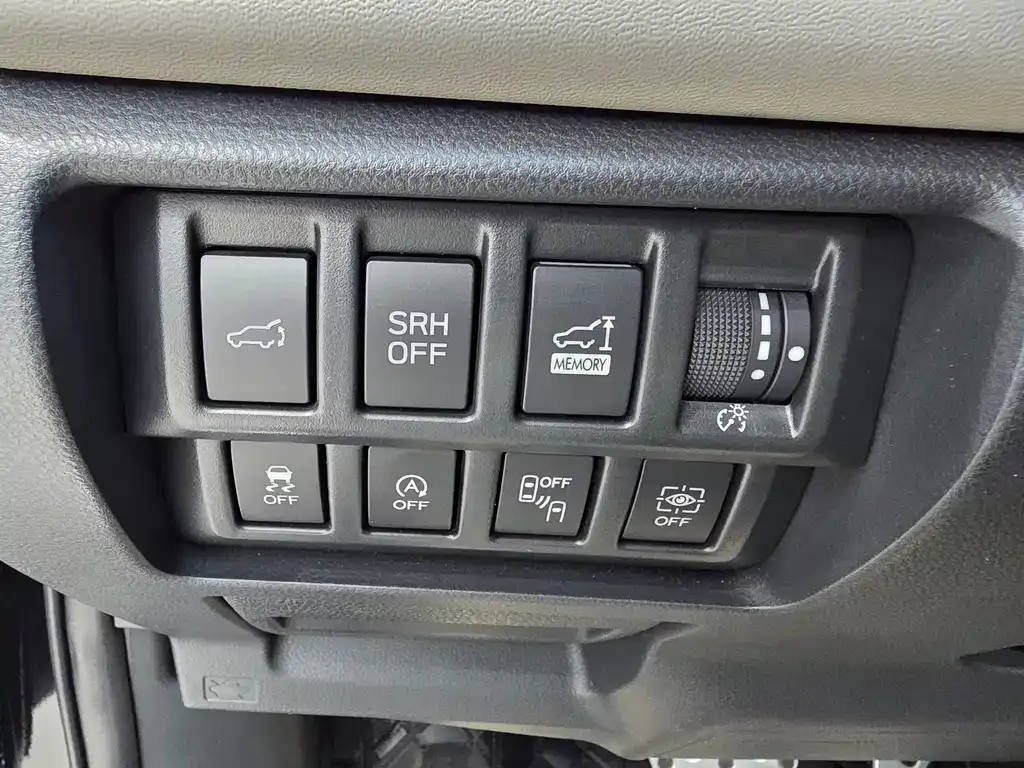 Subaru Forester — фото 4