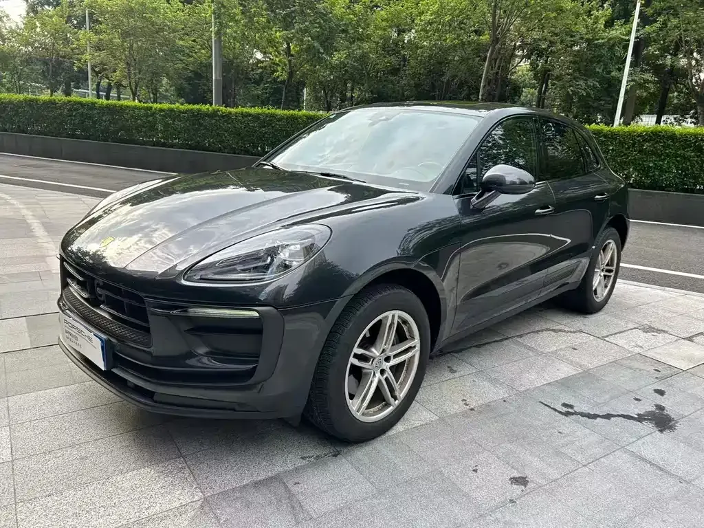 Porsche Macan — фото 1