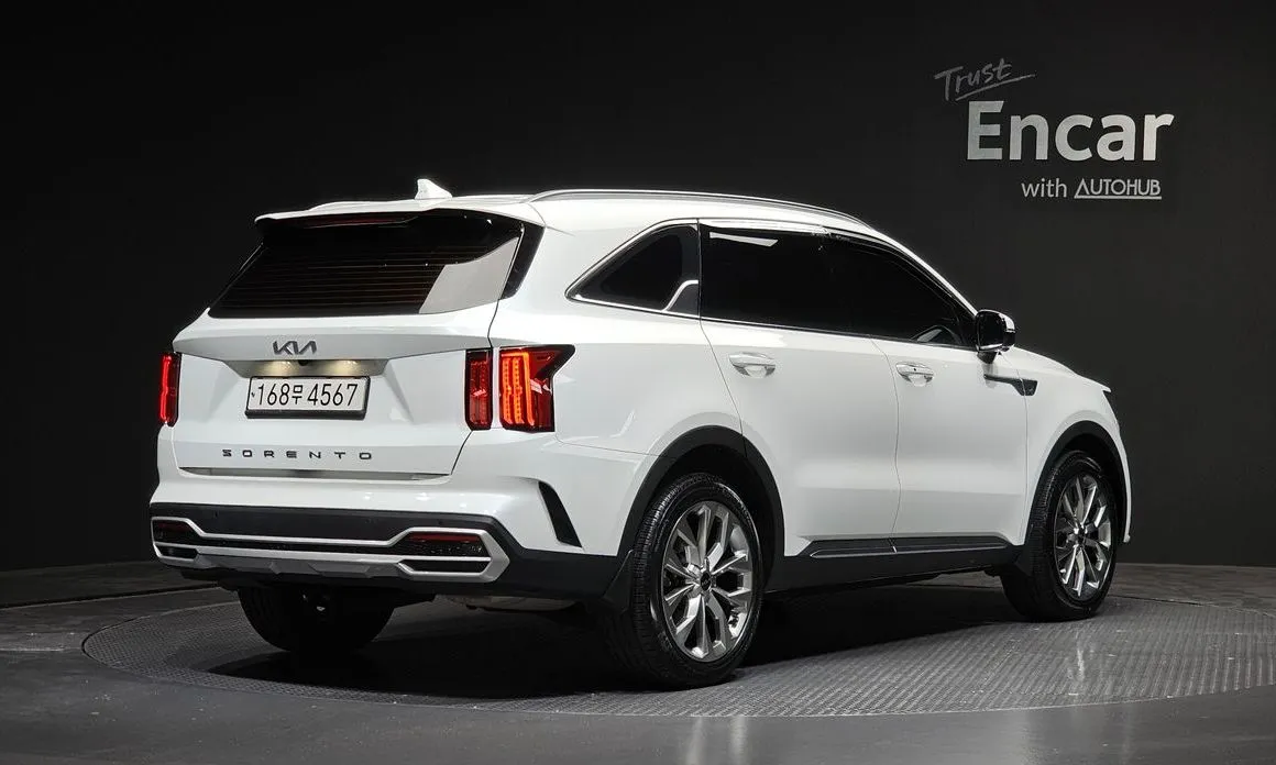 Kia Sorento — фото 3