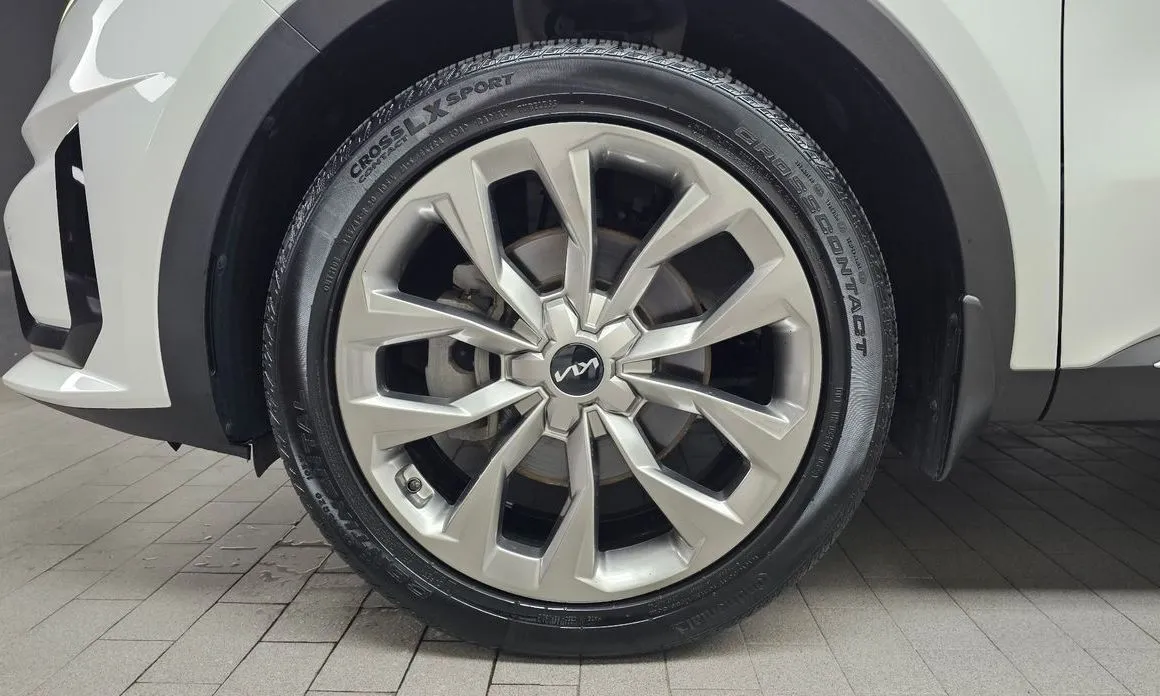 Kia Sorento — фото 6