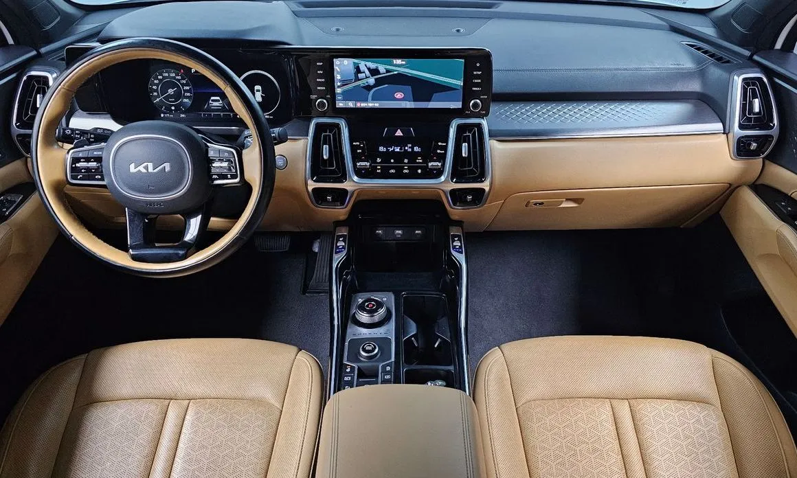 Kia Sorento — фото 8