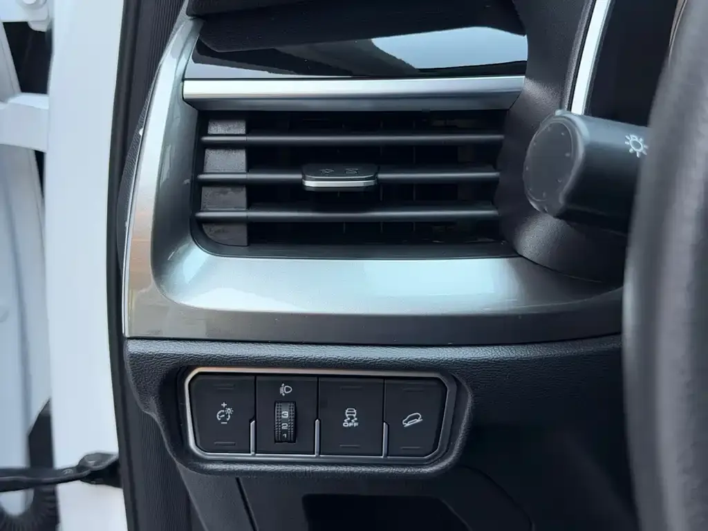 Haval H6 — фото 8